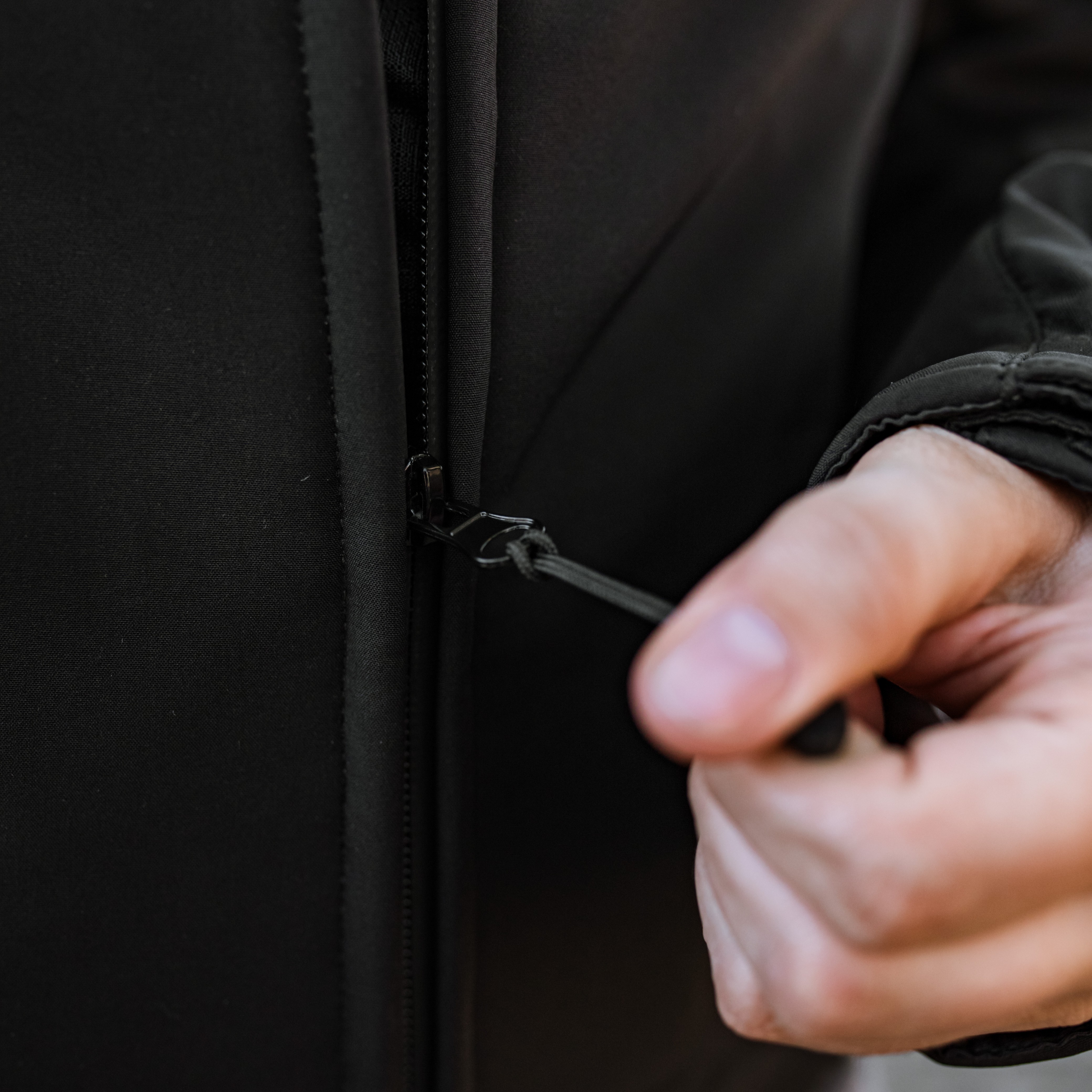 Campera MAC Urban Hombre Negro